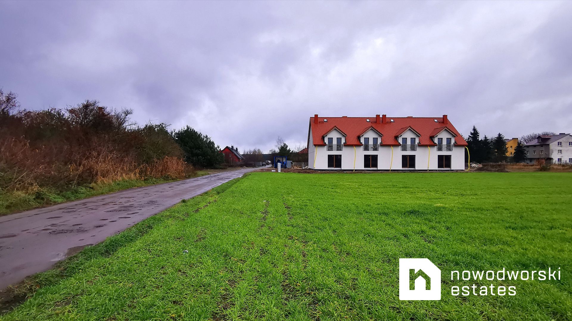 NOWE MIŁOSZYCE - dom w zabudowie szeregowej - Dom - Sprzedaż - Oławski, Jelcz-Laskowice / Miłoszyce