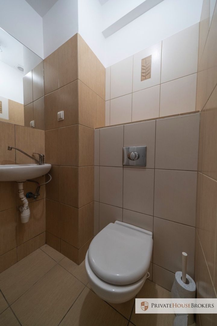 Piękny lokal po remoncie przy Batorego 102m2 - Lokal użytkowy - Wynajem - Kraków, Śródmieście / Stare Miasto