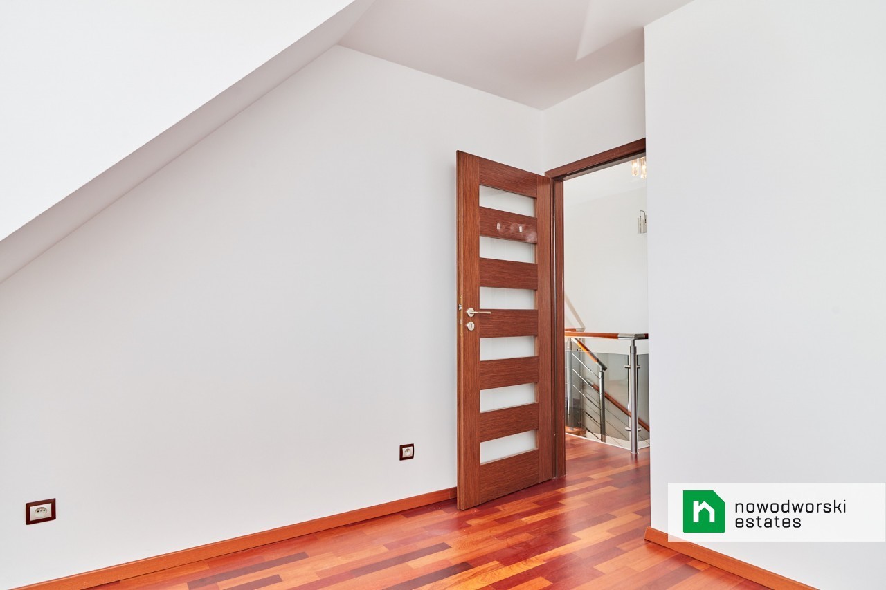 Czteropokojowe mieszkanie na południu Wrocławia - Mieszkanie - Wynajem - Wrocław, Krzyki / Gaj