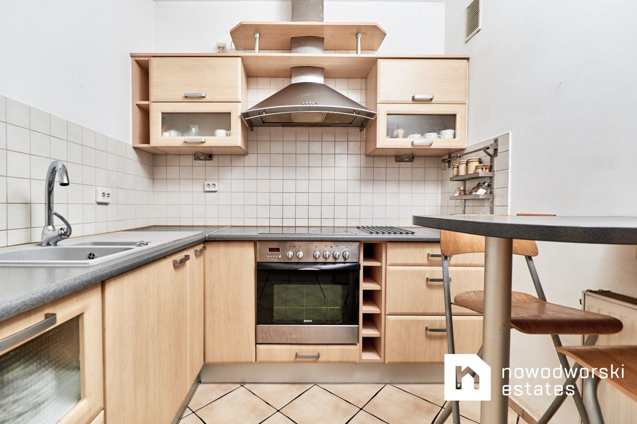 Przestronne mieszkanie z garażem ul. Poświęcka - Mieszkanie - Sprzedaż - Wrocław, Psie Pole