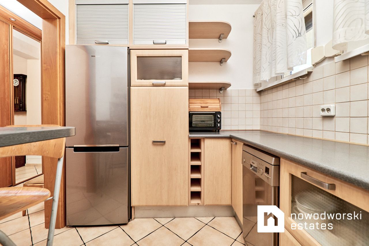 Przestronne mieszkanie z garażem ul. Poświęcka - Mieszkanie - Sprzedaż - Wrocław, Psie Pole