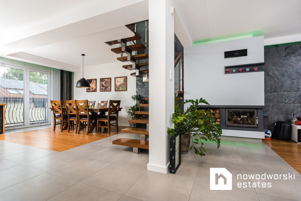 Na sprzedaż 4 pokojowe mieszkanie, 150 m2 Obozowa - Mieszkanie - Sprzedaż - Kraków, Ruczaj