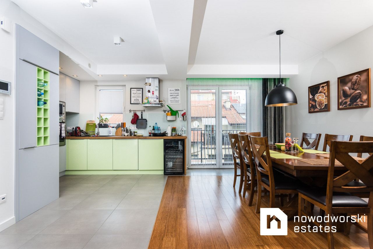 Na sprzedaż 4 pokojowe mieszkanie, 150 m2 Obozowa - Mieszkanie - Sprzedaż - Kraków, Ruczaj