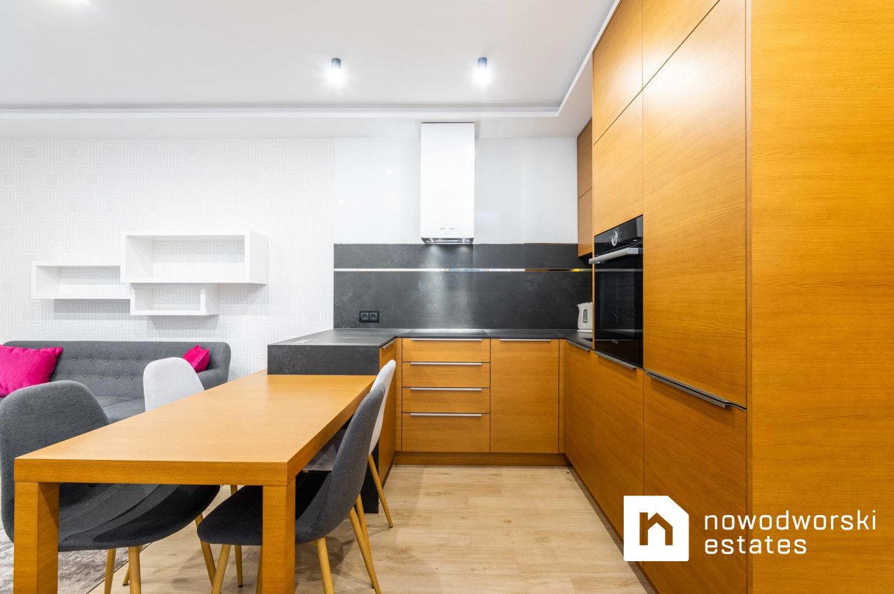 ELEGANT APARTMENT OSIEDLE SMOLEŃSKA - Apartment - Rent - Warszawa, Targówek