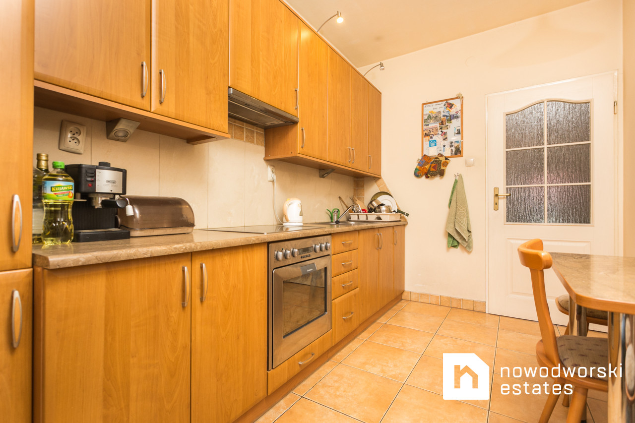 Czteropokojowe mieszkanie nieopodal ul. Wielickiej! - Mieszkanie - Sprzedaż - Kraków, Podgórze / Bieżanów-Prokocim