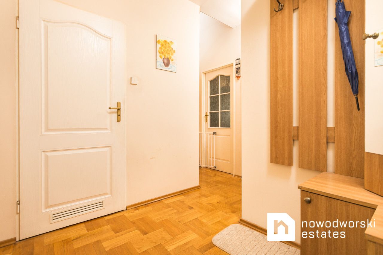 Czteropokojowe mieszkanie nieopodal ul. Wielickiej! - Mieszkanie - Sprzedaż - Kraków, Podgórze / Bieżanów-Prokocim