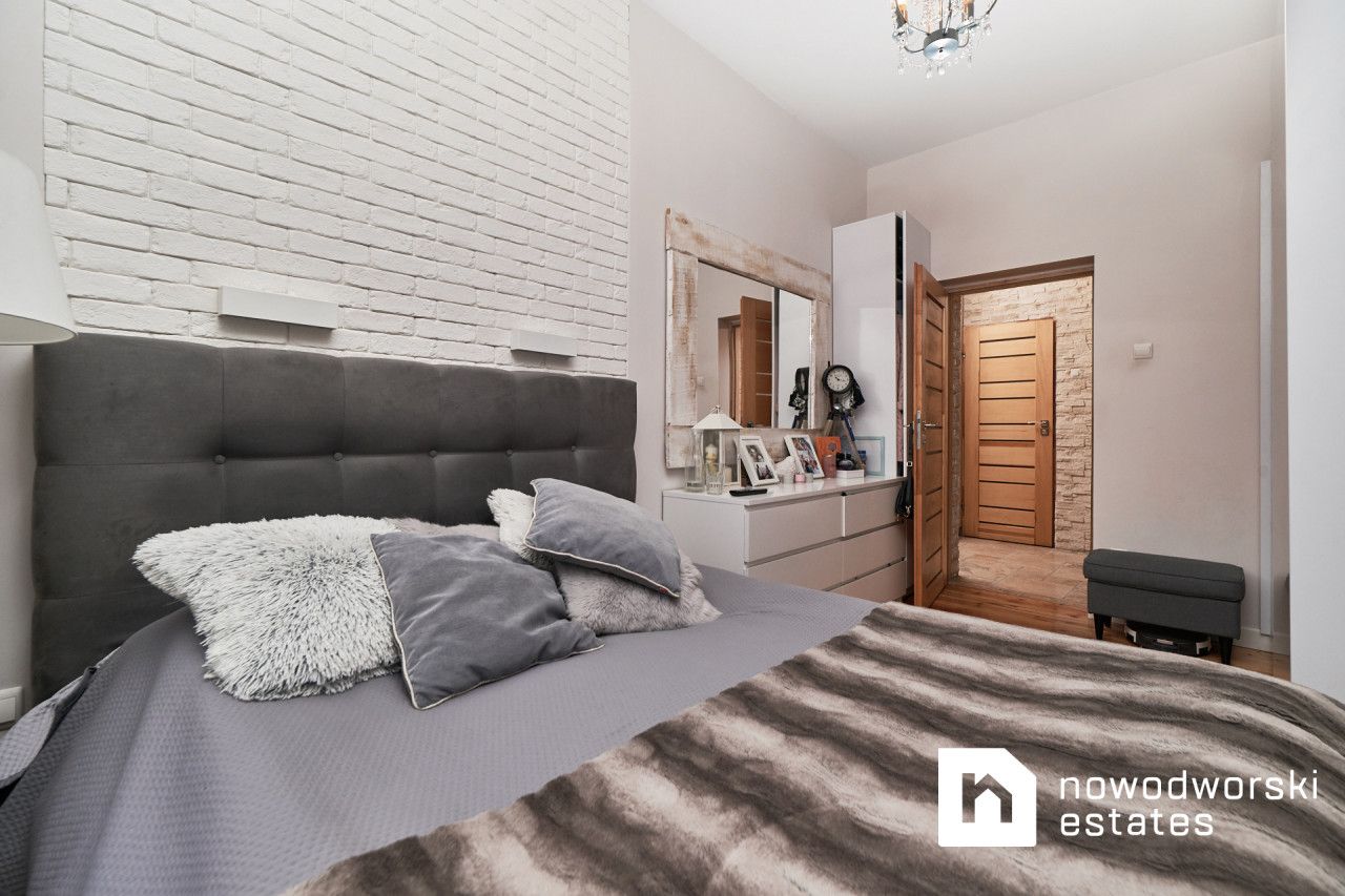 Unique Tenement House in Oleśnica - Apartment - Sale - Oleśnicki, Oleśnica