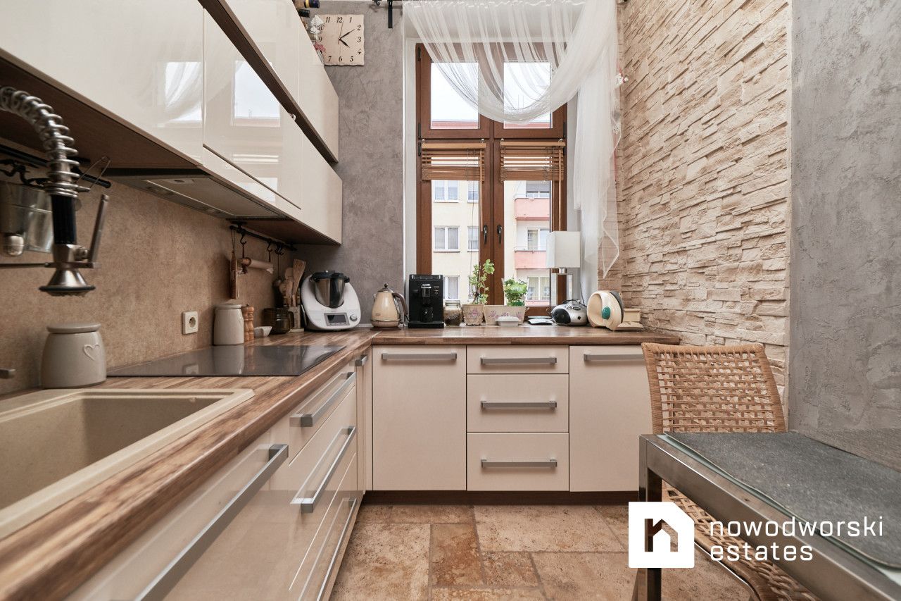 Unique Tenement House in Oleśnica - Apartment - Sale - Oleśnicki, Oleśnica