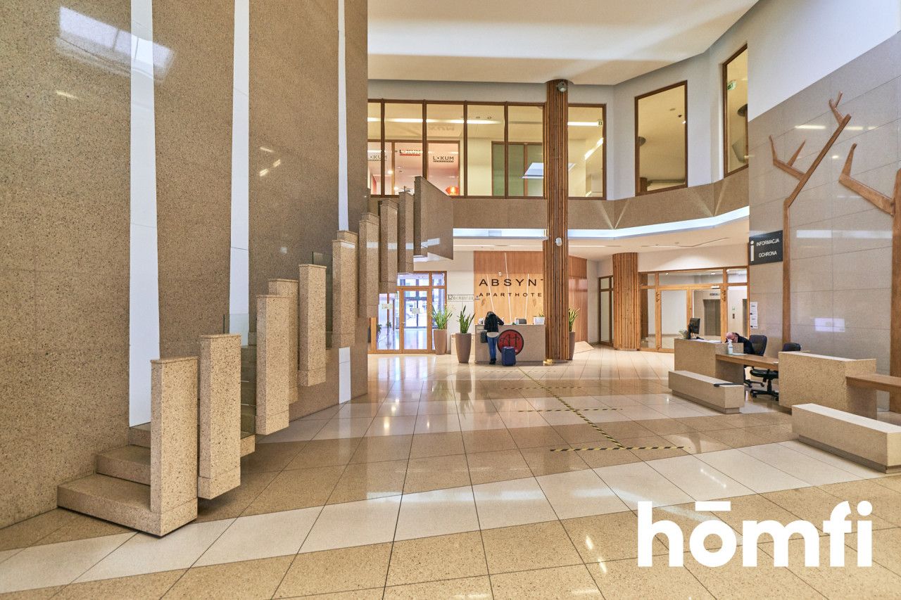 Kawalerka z widokiem na Plac Dominikański - Mieszkanie - Wynajem - Wrocław, Stare Miasto