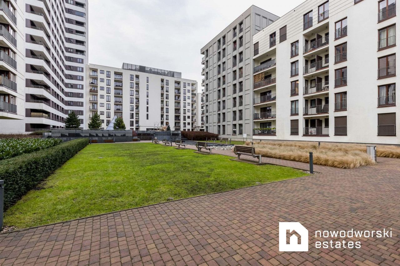 Muranów's Apartment, 2 rooms on Pokorna street with underground parking place. - Apartment - Rent - Warszawa, Śródmieście / Muranów