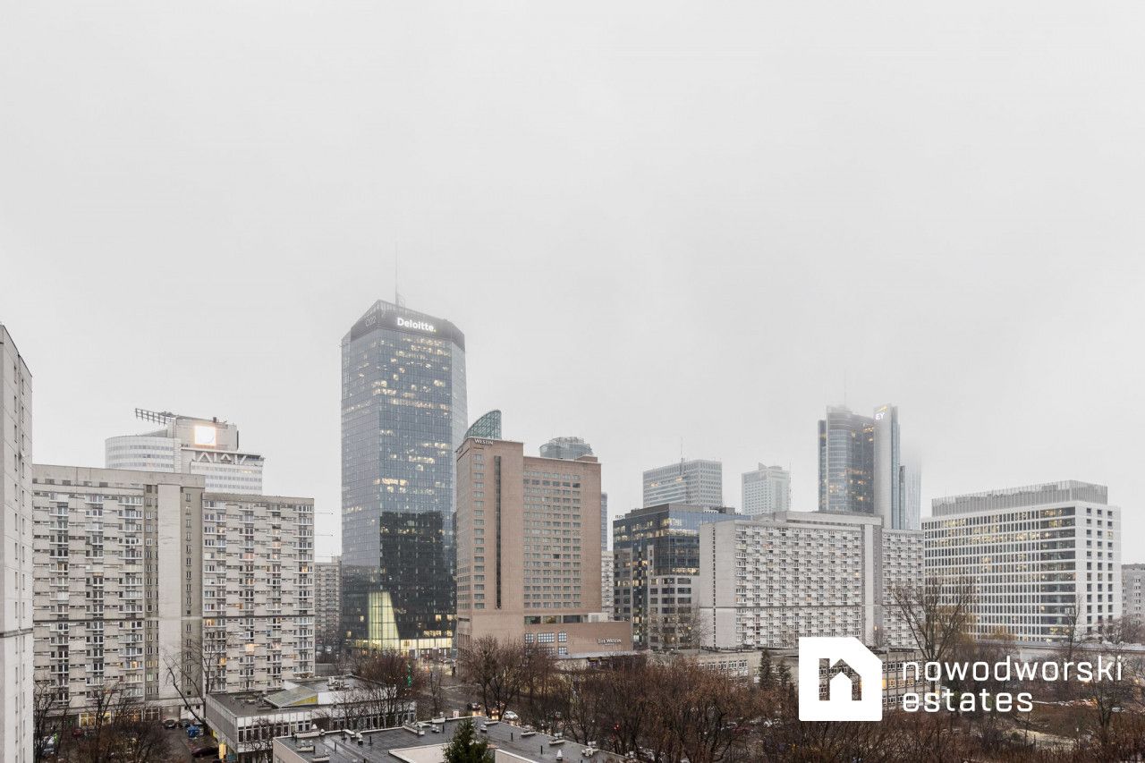 Wynajem, z widokiem na szklane biurowce, 49m2, Wola - Mieszkanie - Wynajem - Warszawa, Wola