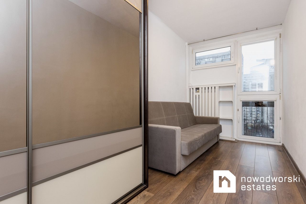 Wynajem, z widokiem na szklane biurowce, 49m2, Wola - Mieszkanie - Wynajem - Warszawa, Wola