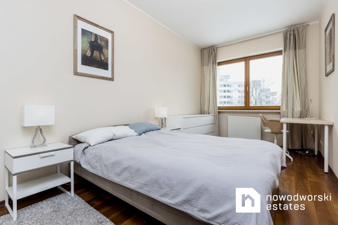 Elegant style. 3 rooms in Mokotów with a garage - Apartment - Rent - Warszawa, Mokotów / Sielce