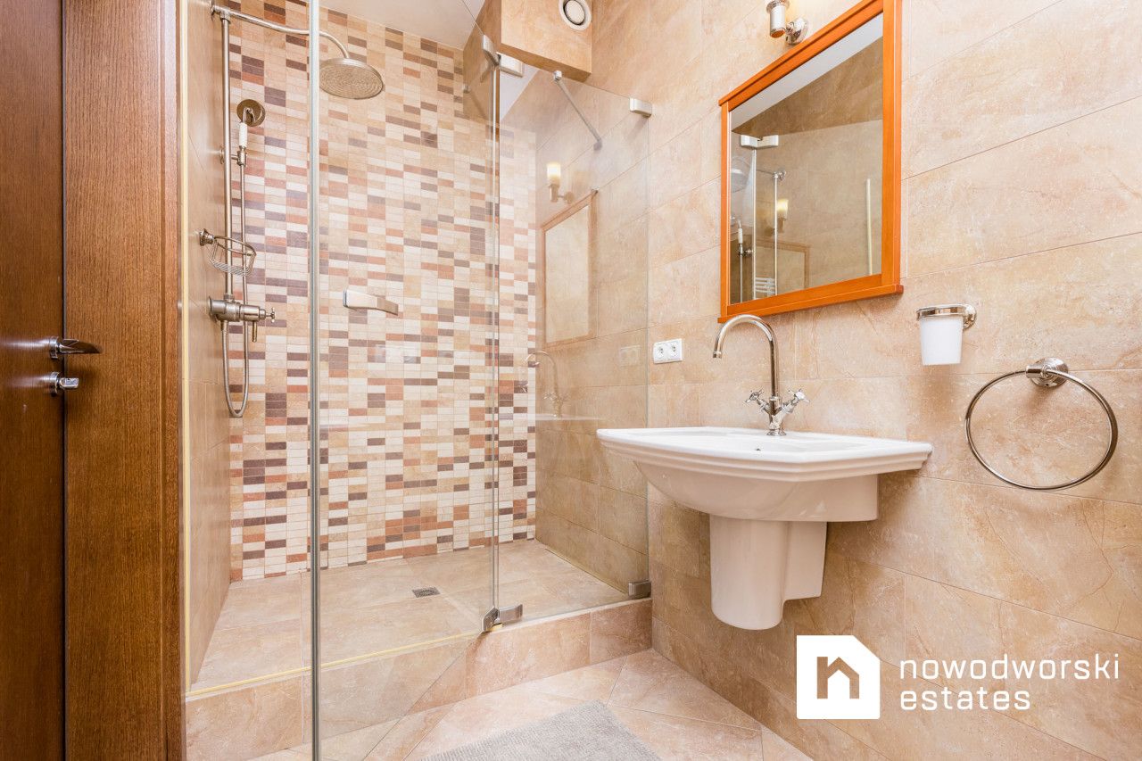 Elegant style. 3 rooms in Mokotów with a garage - Apartment - Rent - Warszawa, Mokotów / Sielce