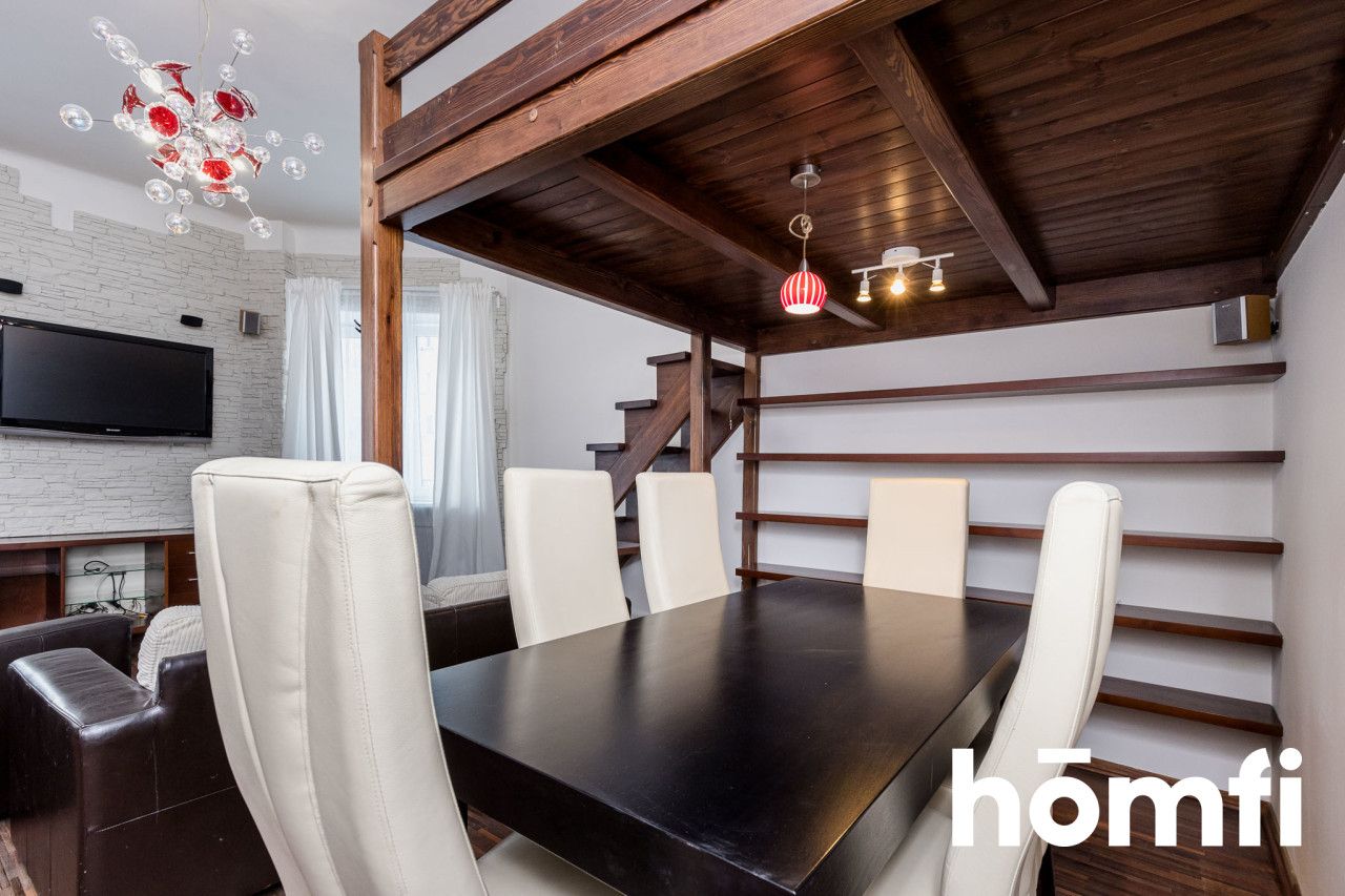 Atmospheric studio apartment with a mezzanine in a tenement house in Old Mokotów. - Apartment - Rent - Warszawa, Mokotów