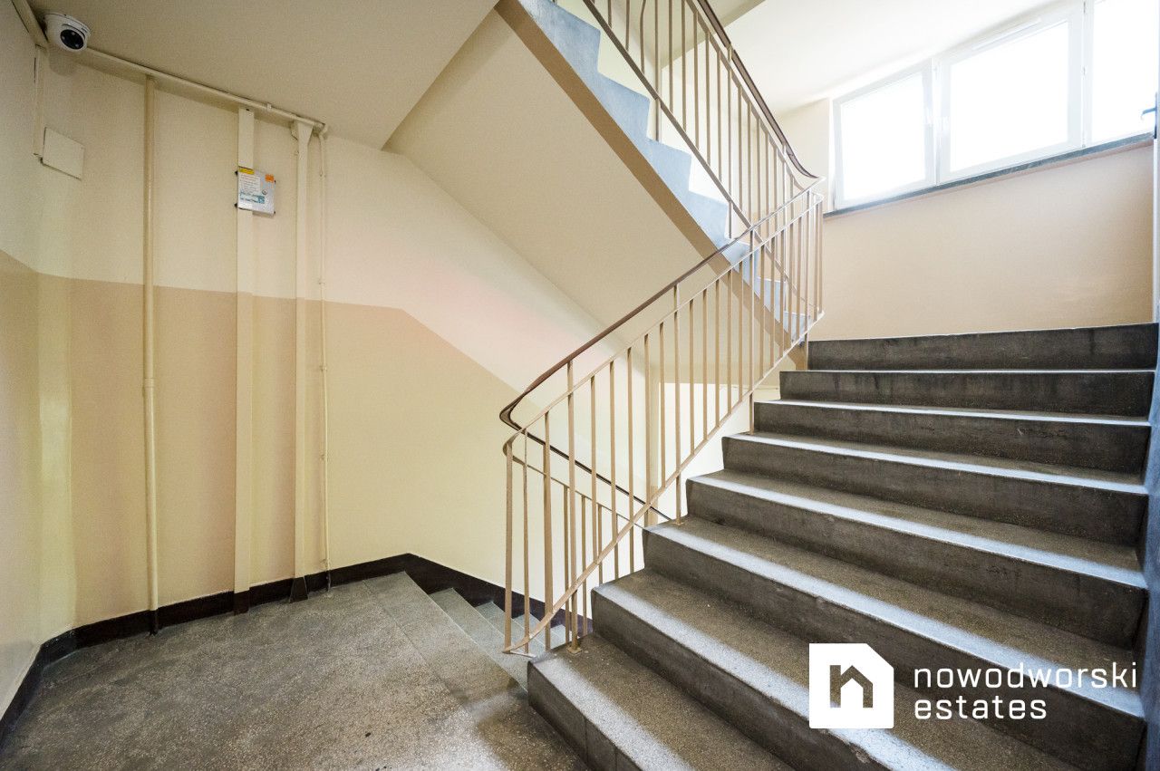 Studio at os. Albertyńskie, Nowa Huta - Apartment - Sale - Kraków, Nowa Huta / Czyżyny