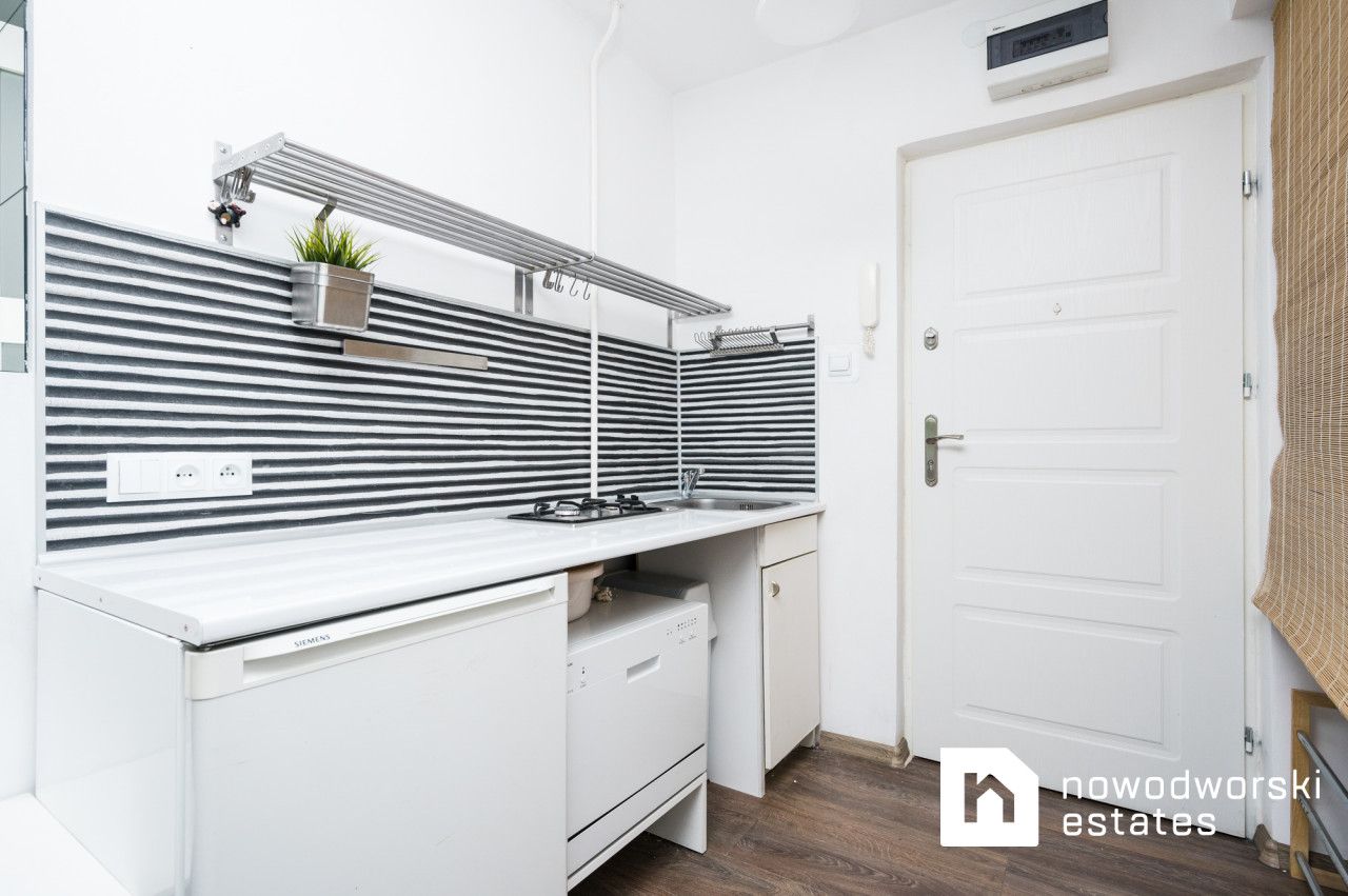 Studio at os. Albertyńskie, Nowa Huta - Apartment - Sale - Kraków, Nowa Huta / Czyżyny