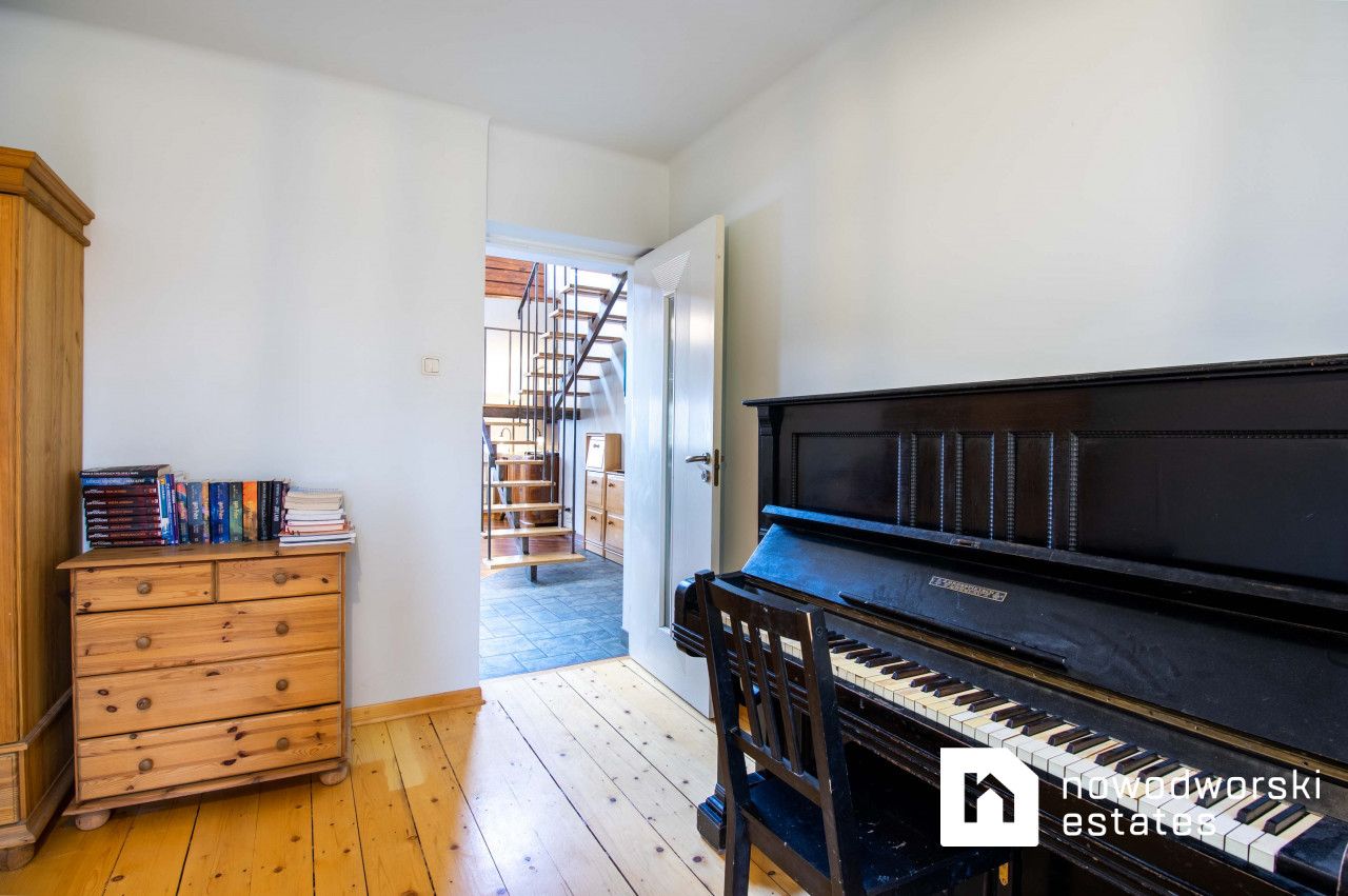 A two-level apartment in the center of Saska Kępa - Apartment - Rent - Warszawa, Praga-Południe / Saska Kępa