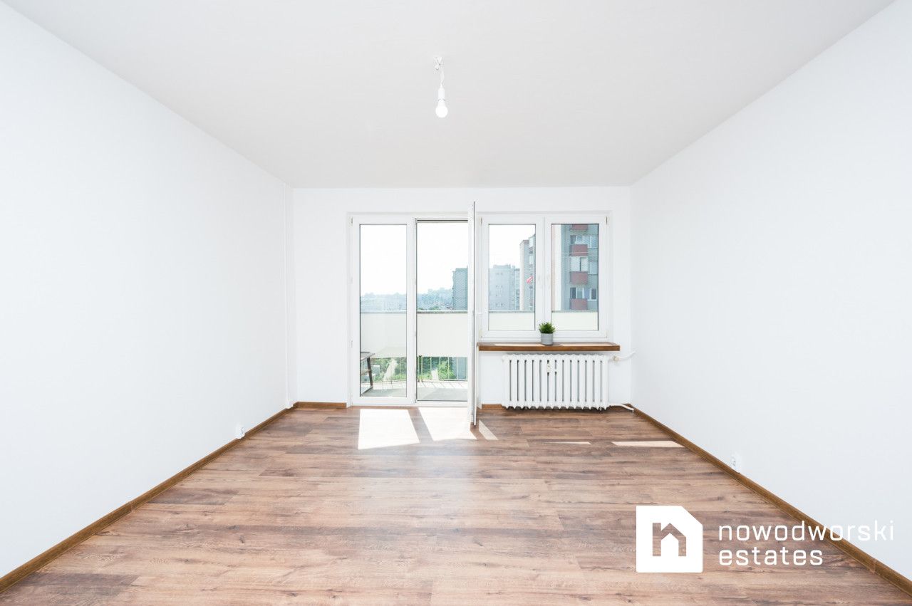 A 3-room apartment 53 m2 after general renovation - Osiedle Piastów (Mistrzejowice) - Apartment - Sale - Kraków, Nowa Huta / Mistrzejowice