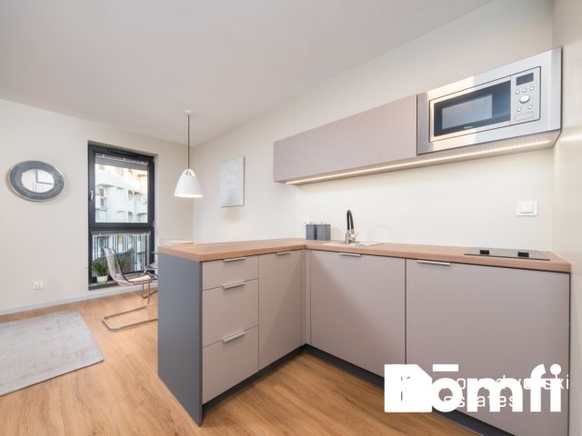 Beautiful studio with a terrace at the Grunwald Square - Apartment - Rent - Wrocław, Śródmieście / Plac Grunwaldzki