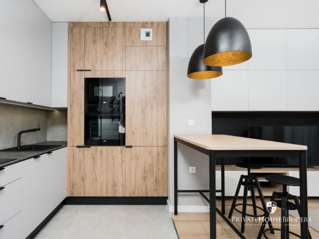 Unique apartment with separated bedroom in the heart of Stare Podgórze district in modern apartment buidling - Квартира - Оренда - Kraków, Podgórze