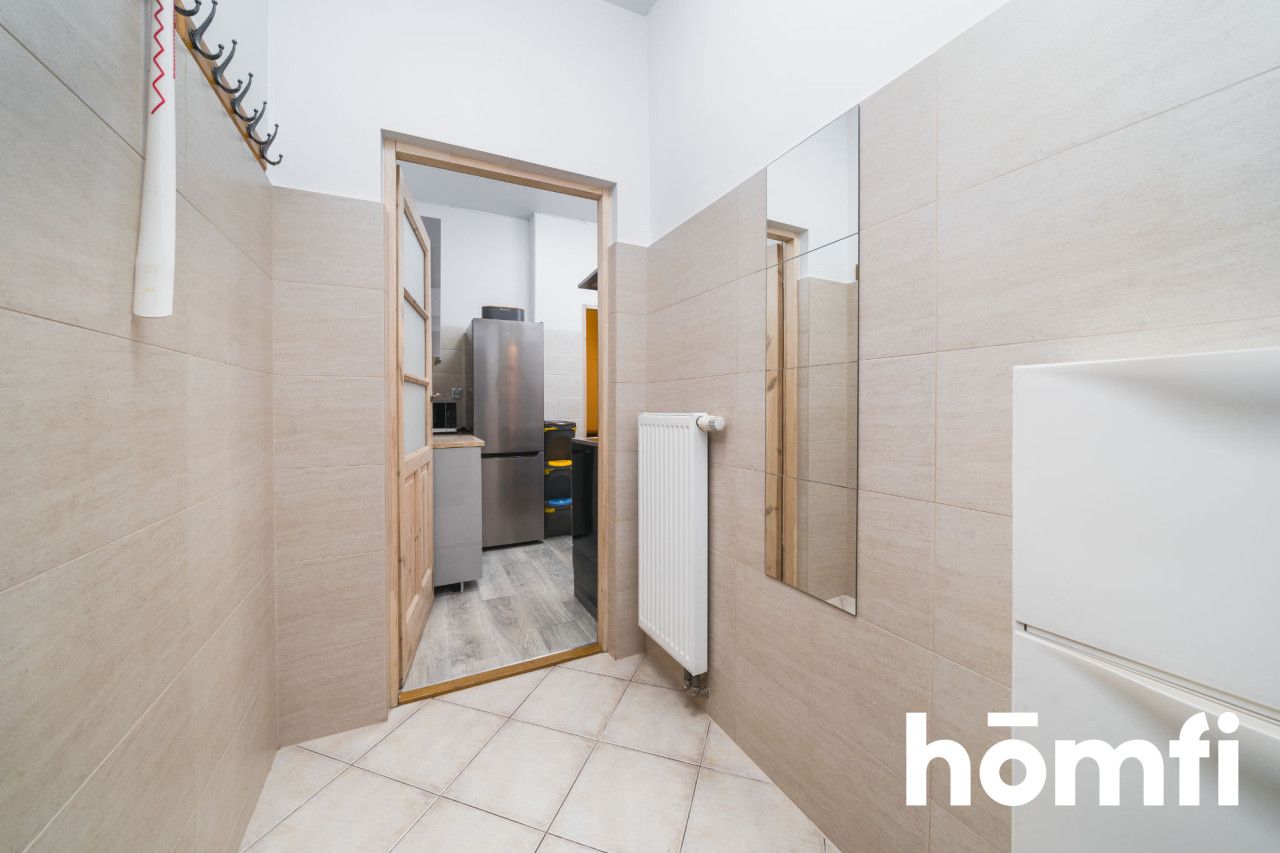 PRZESTRONNA KAWALERKA 42 m2 BLISKO CENTRUM, Z ANTRESOLĄ, OSOBNĄ KUCHNIĄ I KOMÓRKĄ LOKATORSKĄ, PRZY UL. URZĘDNICZEJ - Mieszkanie - Wynajem - Kraków, Krowodrza