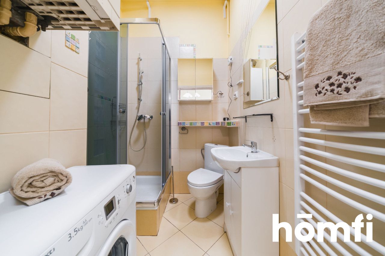 PRZESTRONNA KAWALERKA 42 m2 BLISKO CENTRUM, Z ANTRESOLĄ, OSOBNĄ KUCHNIĄ I KOMÓRKĄ LOKATORSKĄ, PRZY UL. URZĘDNICZEJ - Mieszkanie - Wynajem - Kraków, Krowodrza