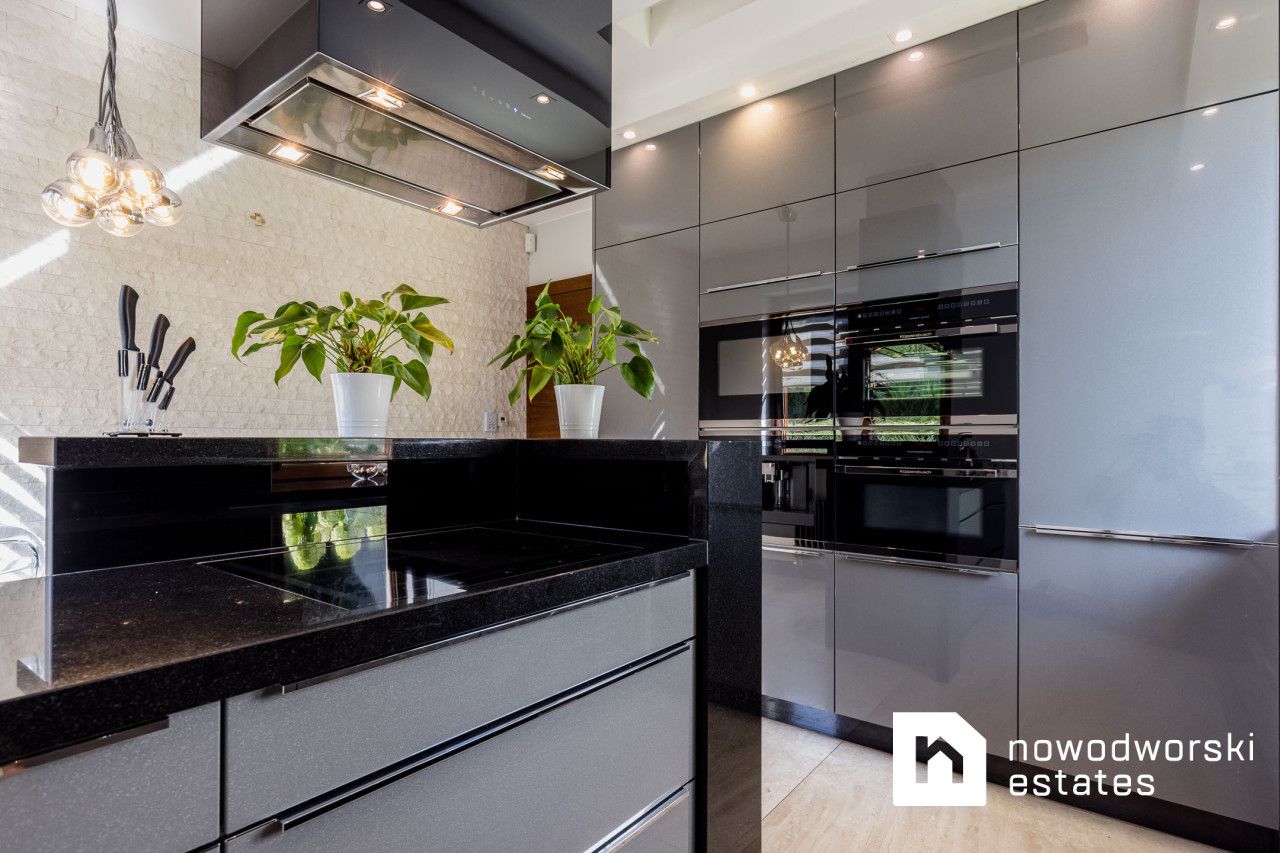 Piękny bliźniak w Kiełpinie na zamkniętym osiedlu - Dom - Sprzedaż - Warszawski Zachodni, Łomianki / Kiełpin