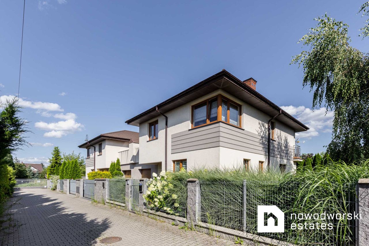 Piękny bliźniak w Kiełpinie na zamkniętym osiedlu - Dom - Sprzedaż - Warszawski Zachodni, Łomianki / Kiełpin