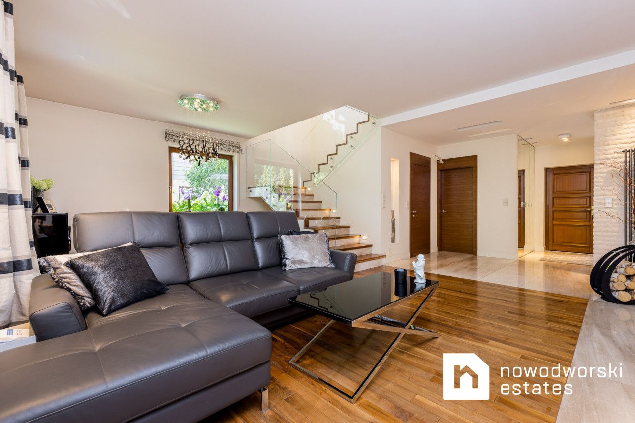 Piękny bliźniak w Kiełpinie na zamkniętym osiedlu - Dom - Sprzedaż - Warszawski Zachodni, Łomianki / Kiełpin