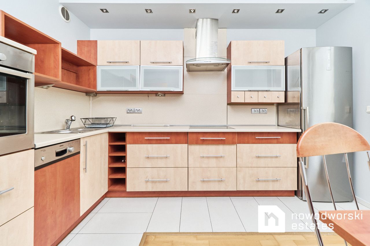 3-pokojowe mieszkanie z garażem - Mieszkanie - Sprzedaż - Wrocław, Psie Pole