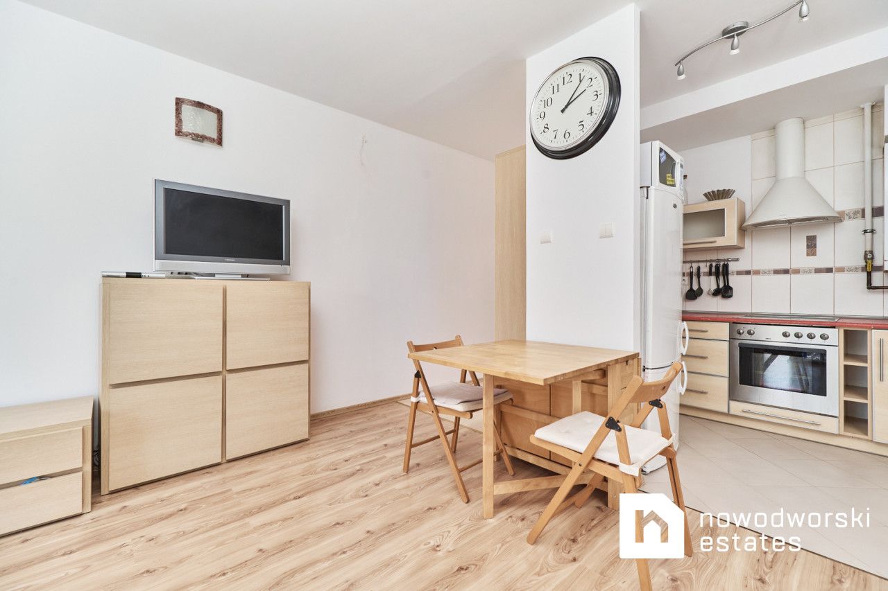 Gotowa kawalerka z wydzieloną sypialnią 40 m2 - Mieszkanie - Sprzedaż - Wrocław, Fabryczna