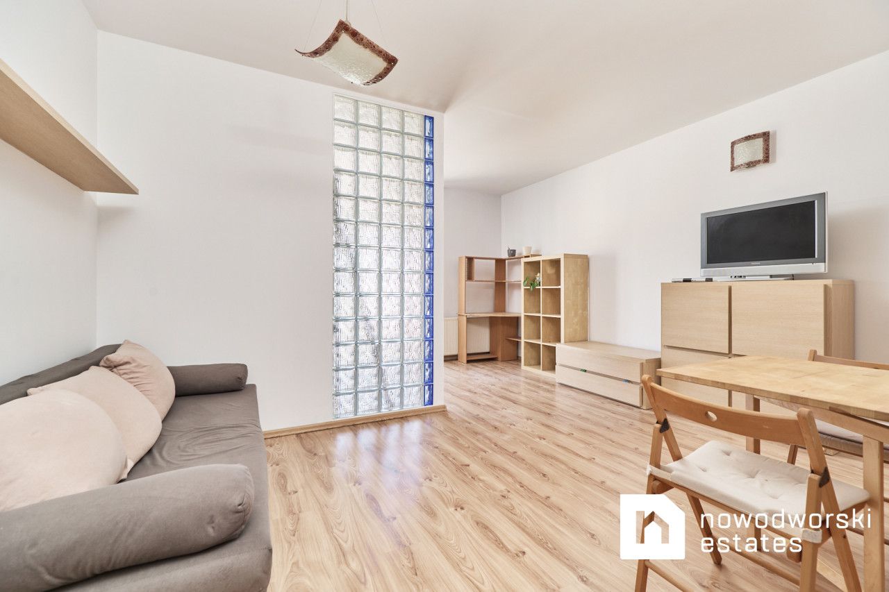 Gotowa kawalerka z wydzieloną sypialnią 40 m2 - Mieszkanie - Sprzedaż - Wrocław, Fabryczna