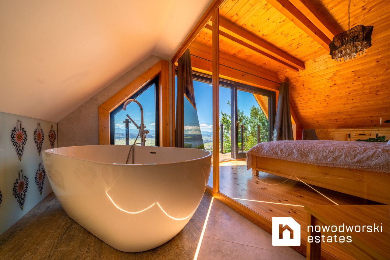 Niezwykły dom z bali nad jeziorem Czorsztyńskim - Dom - Sprzedaż - Nowotarski, Czorsztyn / Huba