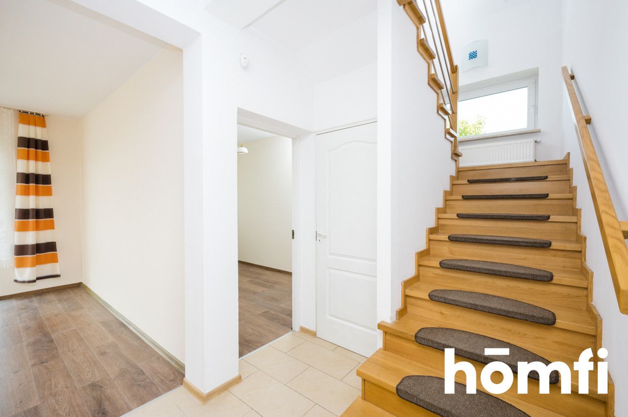 Przestronny dom z przepięknym widokiem na granicy Krakowa - Libertów / Skawina / Brzyczyna - Dom - Sprzedaż - Krakowski, Mogilany / Brzyczyna