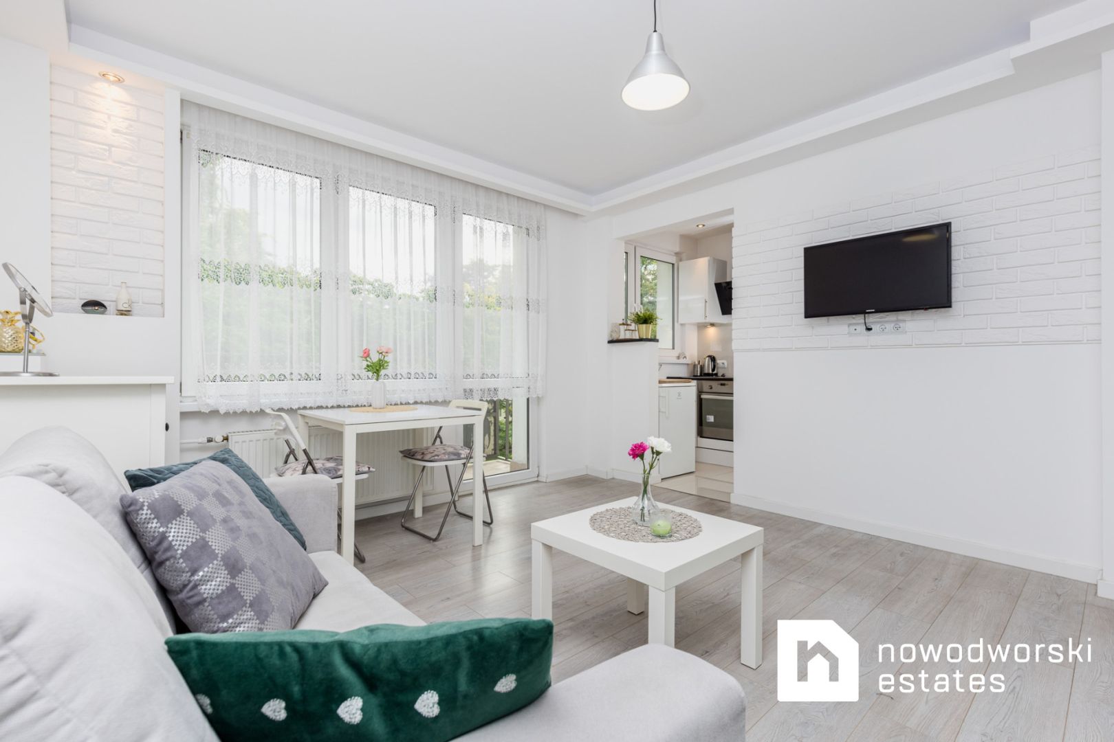 Kawalerka w Warszawie blisko metra - Mieszkanie - Sprzedaż - Warszawa, Wola / Ulrychów