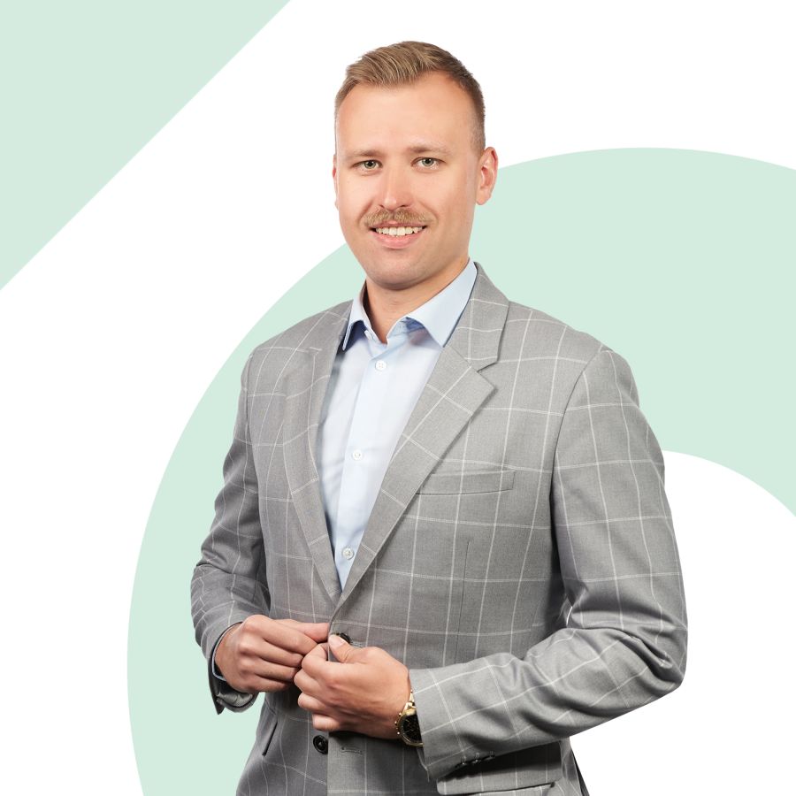 Szymon Rybicki - real estate agent homfi Poznan